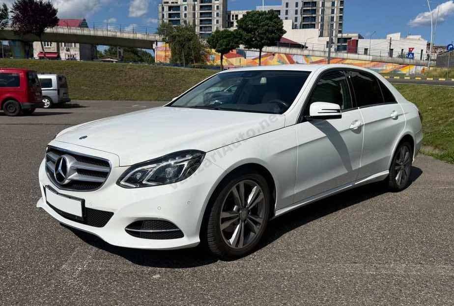 Mercedes-Benz E