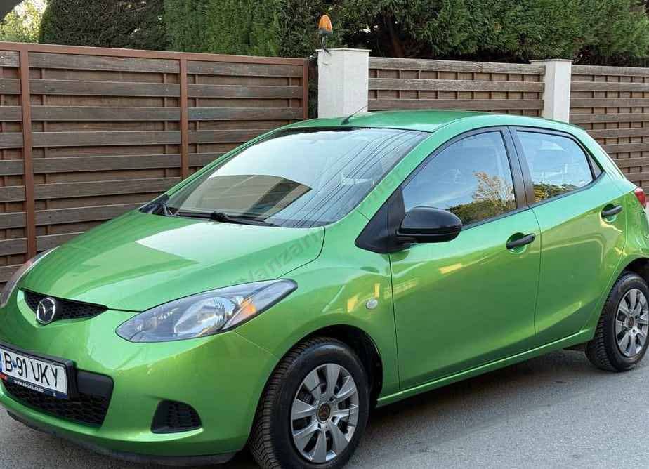 Mazda 2