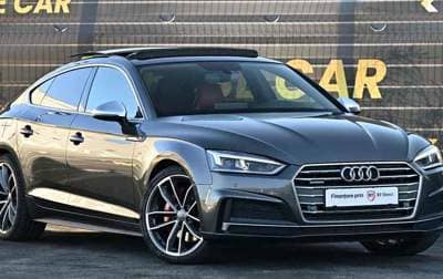 Audi S5