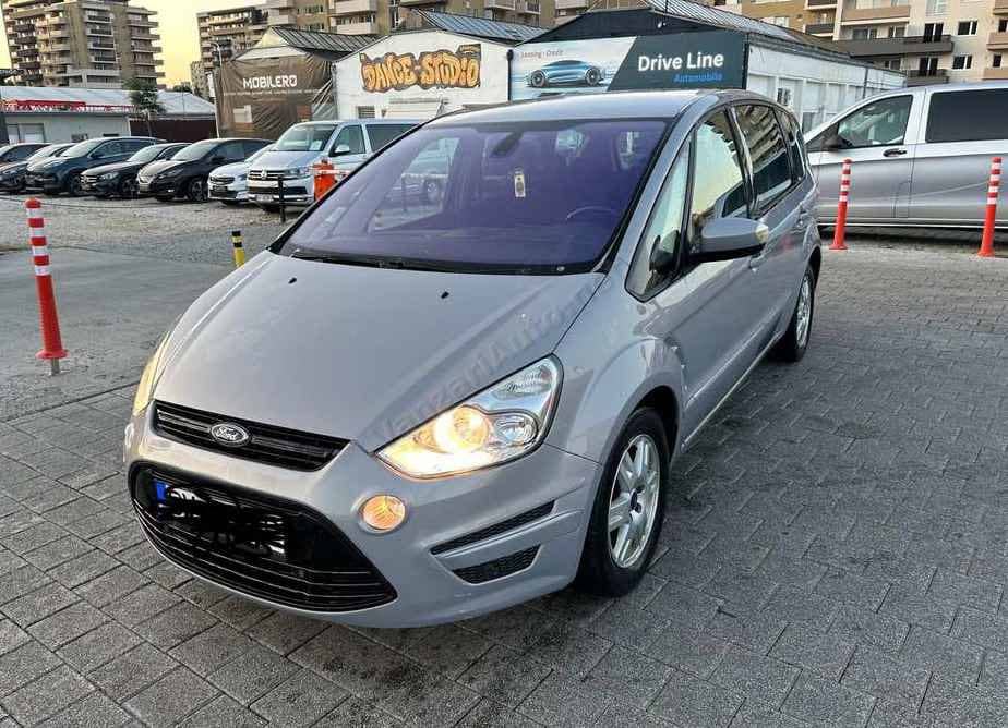 Ford S-Max