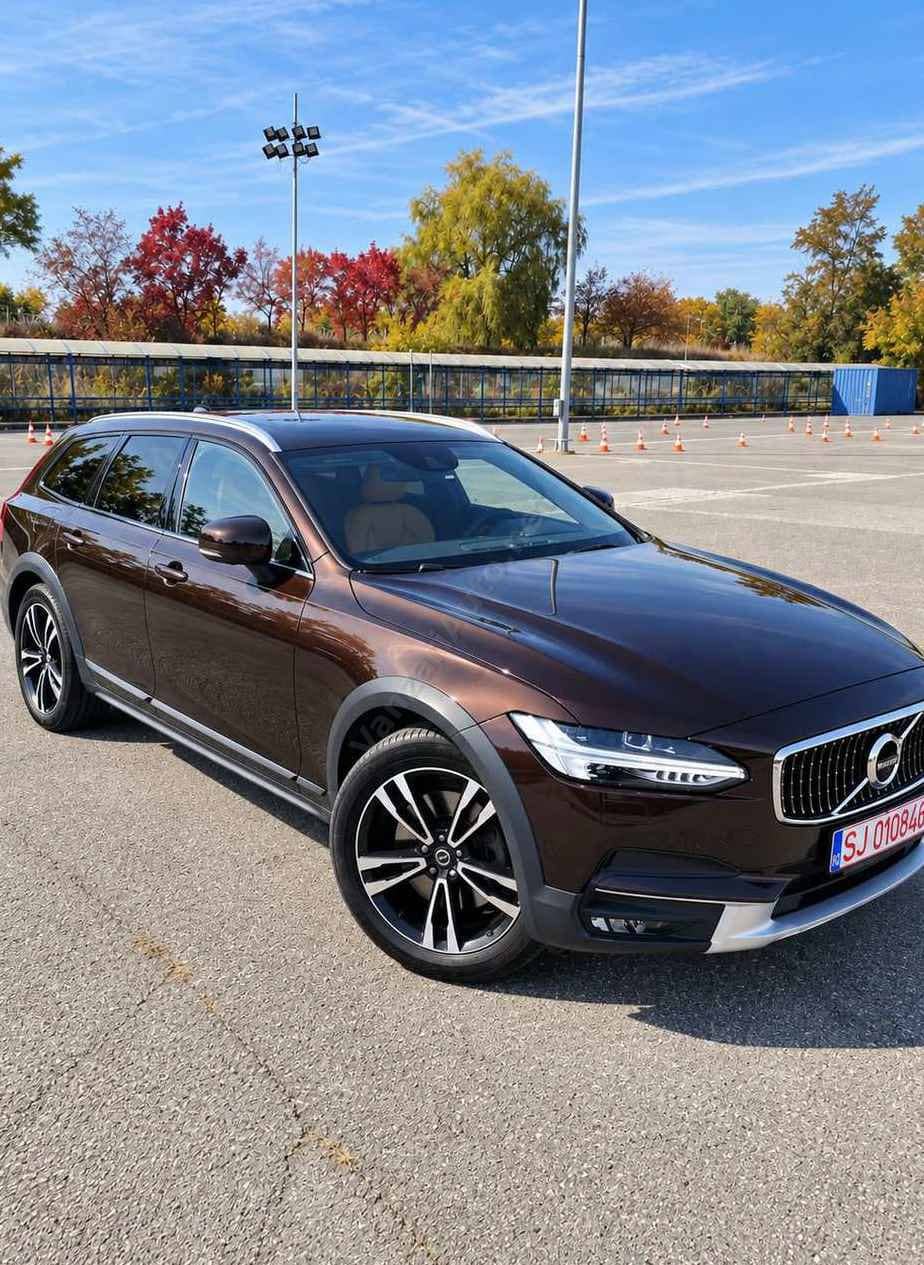 Volvo V90