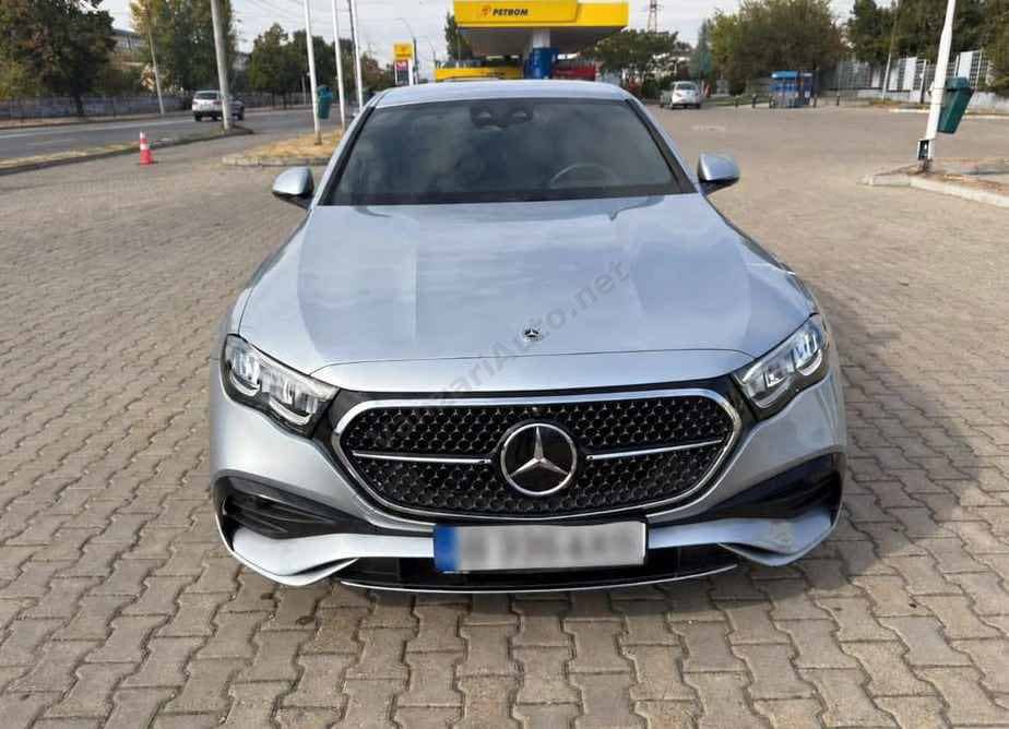 Mercedes-Benz E