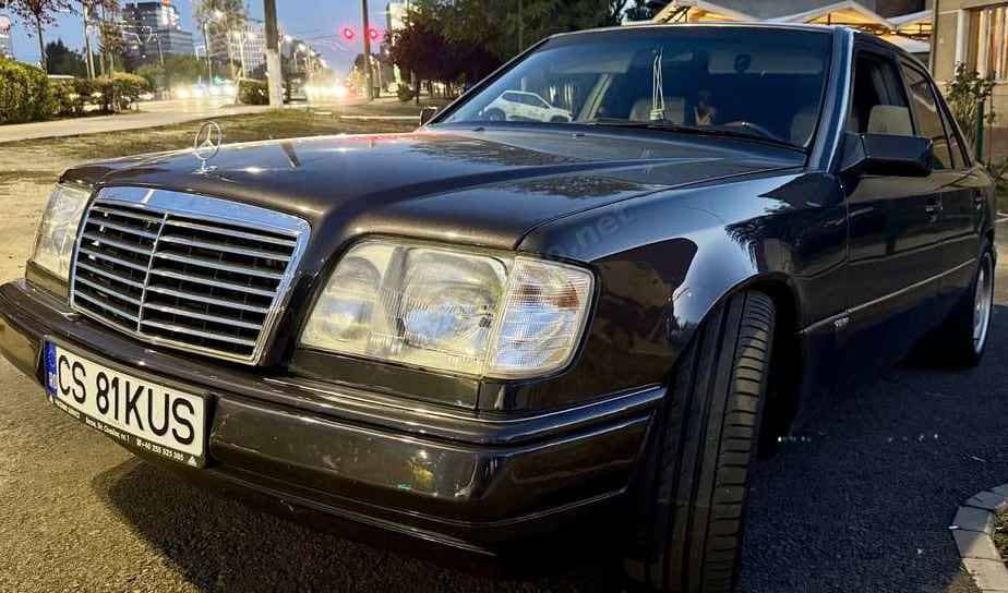 Mercedes-Benz W124