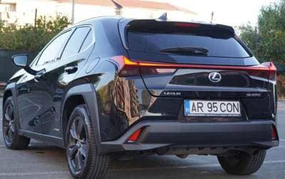 Lexus UX