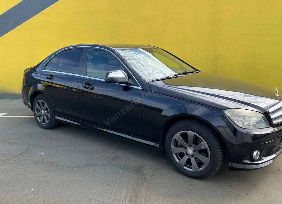 Mercedes-Benz C