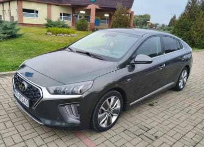 Hyundai IONIQ