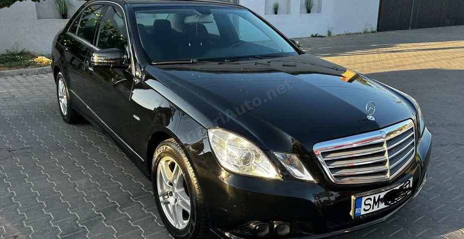 Mercedes-Benz E