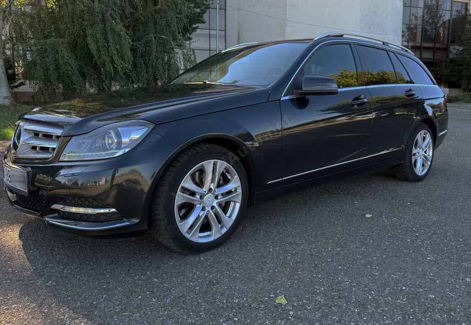 Mercedes-Benz C