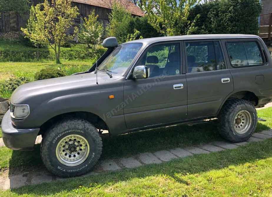 Toyota Land Cruiser